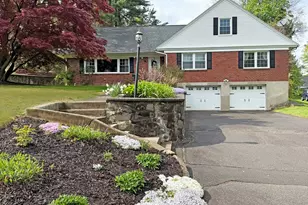 61 Cedarwood Dr, New Britain, CT 06052 - Photo 32