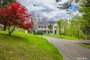 8 Curtiss Meadows, Woodbury, CT 06798 - Photo 2