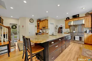 8 Curtiss Meadows, Woodbury, CT 06798 - Photo 8
