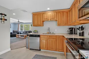 61 Cedar St, Newington, CT 06111 - Photo 22