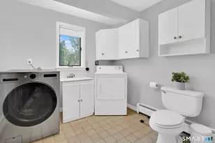 61 Cedar St, Newington, CT 06111 - Photo 28