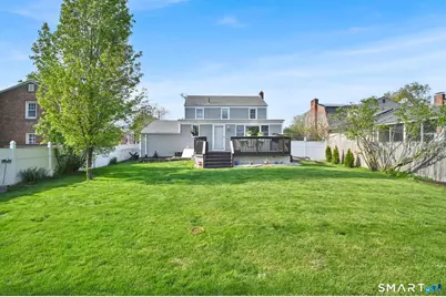 61 Cedar Street, Newington, CT 06111 - Photo 6