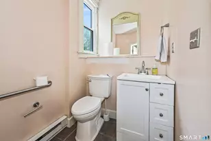 24 Maynard Ave, Waterbury, CT 06708 - Photo 34