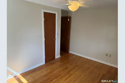 25 Mettler Street #1st, Woodbridge, CT 06525 - Photo 10