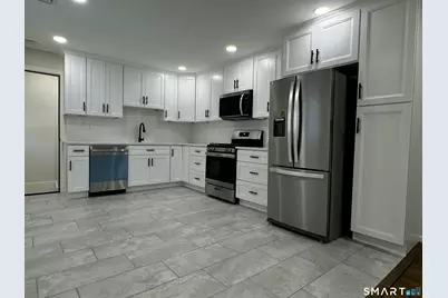 32 Ogden Street, West Haven, CT 06516 - Photo 6