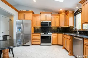 194 Loper St, Southington, CT 06489 - Photo 8