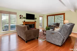 3 Jay Ct, Avon, CT 06001 - Photo 8