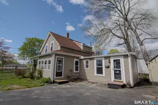 20-1/2 Cleveland St, Putnam, CT 06260 - Photo 2