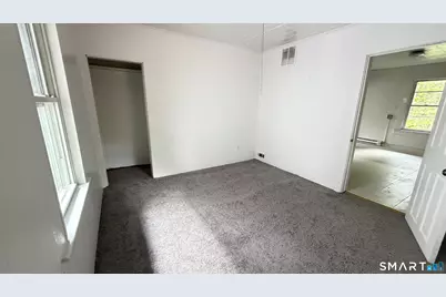 113 Southview Street, Waterbury, CT 06706 - Photo 10