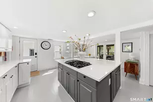 4 Wake Robin Rd, Westport, CT 06880 - Photo 12