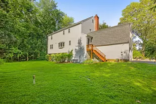 63 Pipers Hill Rd, Wilton, CT 06897 - Photo 2