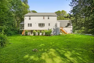 63 Pipers Hill Rd, Wilton, CT 06897 - Photo 4
