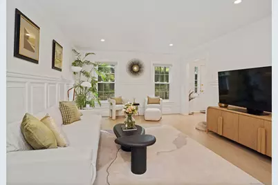 253 New Norwalk Road #5, New Canaan, CT 06840 - Photo 4