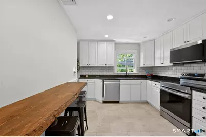 181 Crescent Circle, Cheshire, CT 06410 - Photo 10