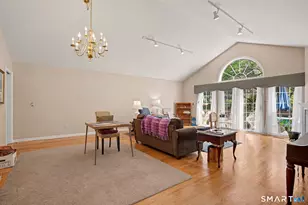 29 Greystone, Shelton, CT 06484 - Photo 4
