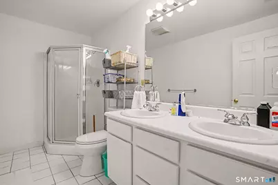 29 Greystone #29, Shelton, CT 06484 - Photo 16