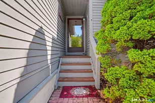 29 Greystone, Shelton, CT 06484 - Photo 2