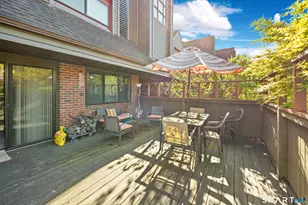 64 Montoya Dr, Branford, CT 06405 - Photo 2