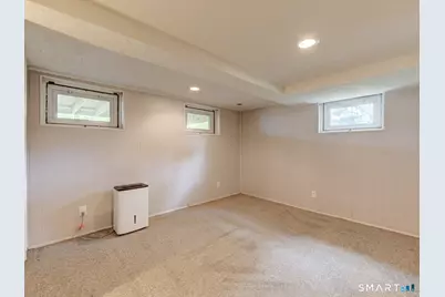 123 Bretton Road, Manchester, CT 06042 - Photo 20