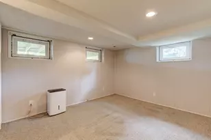 123 Bretton Rd, Manchester, CT 06042 - Photo 20