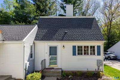 32 Patriots Square #32, Mansfield, CT 06250 - Photo 2