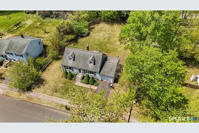 4 Bowen Road, North Haven, CT 06473 - Photo 34