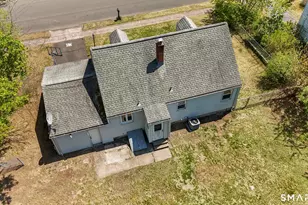 4 Bowen Rd, North Haven, CT 06473 - Photo 32
