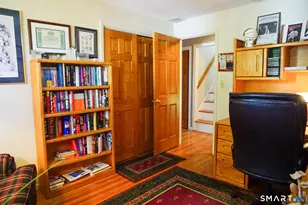 150 Tulip Dr, Meriden, CT 06450 - Photo 20
