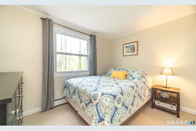 360 West Shepard Avenue, Hamden, CT 06514 - Photo 20