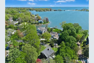 8 Seagate Road, Darien, CT 06820 - Photo 2