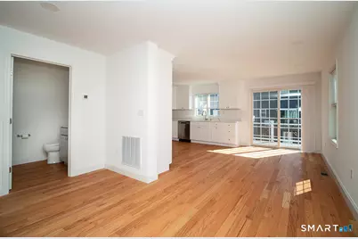 44 Mettler Street #A, Woodbridge, CT 06525 - Photo 8
