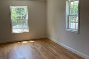 1686 Litchfield Turnpike, Woodbridge, CT 06525 - Photo 10