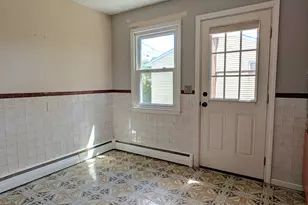 48 Amherst St, Hartford, CT 06114 - Photo 14