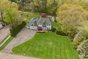 78 Glenmeadow Dr, North Branford, CT 06472 - Photo 2