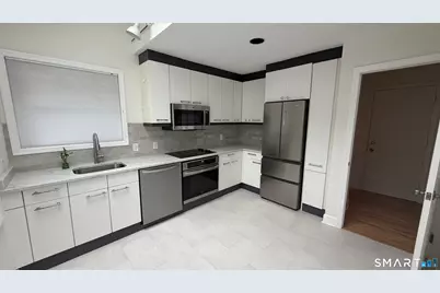 230 Saugatuck Avenue #17, Westport, CT 06880 - Photo 10