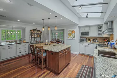 16 Twixt Hills Road, Ridgefield, CT 06877 - Photo 8