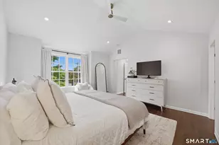 182 Hollow Tree Ridge Rd, Darien, CT 06820 - Photo 18