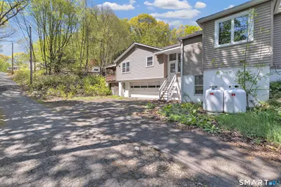 48 Mountain Street, Derby, CT 06418 - Photo 4