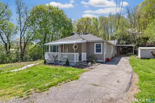 48 Mountain St, Derby, CT 06418 - Photo 2