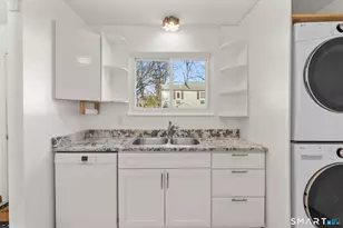 121 Lexington Ave, New Haven, CT 06513 - Photo 4