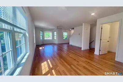 44 Mettler Street #B, Woodbridge, CT 06525 - Photo 12