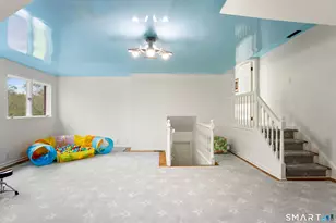 223 Jonathan Dr, Stamford, CT 06903 - Photo 18