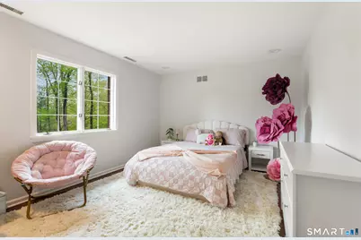 223 Jonathan Drive, Stamford, CT 06903 - Photo 14