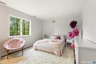 223 Jonathan Dr, Stamford, CT 06903 - Photo 14