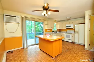 86 Brandywine Ln, Suffield, CT 06078 - Photo 8