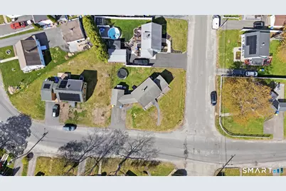119 Celia Drive, Waterbury, CT 06705 - Photo 4