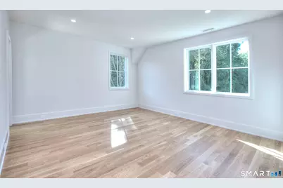 8 Pleasant Valley Lane, Westport, CT 06880 - Photo 28