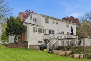 25 Toll Gate Rd, Wethersfield, CT 06109 - Photo 36
