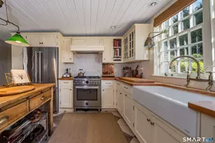 35 Sill Ln, Old Lyme, CT 06371 - Photo 10