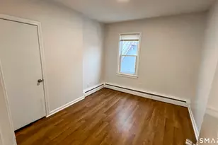 8 Locust St, New Britain, CT 06051 - Photo 8
